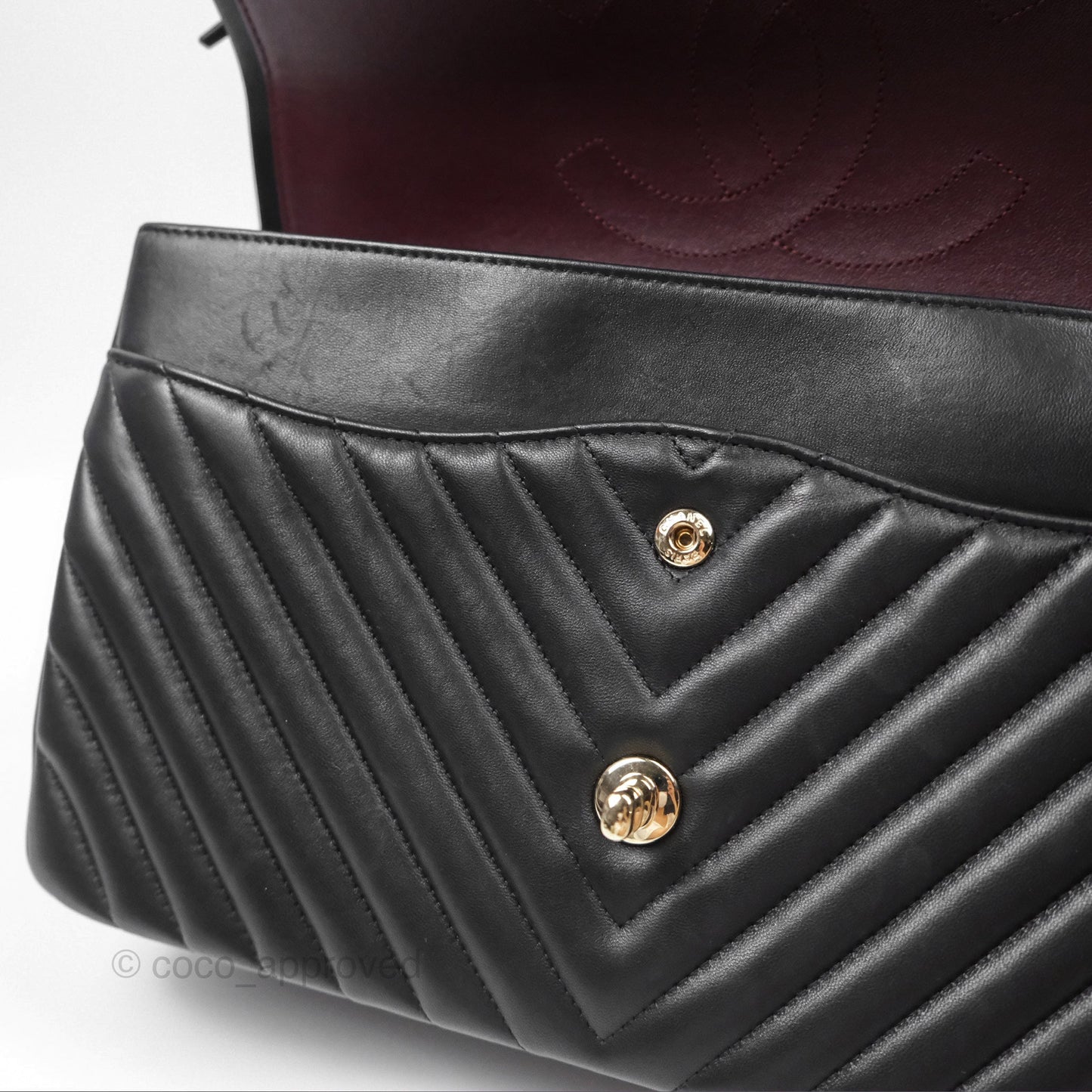 Chanel Chevron Jumbo Double Flap Black Lambskin Gold Hardware⁣⁣