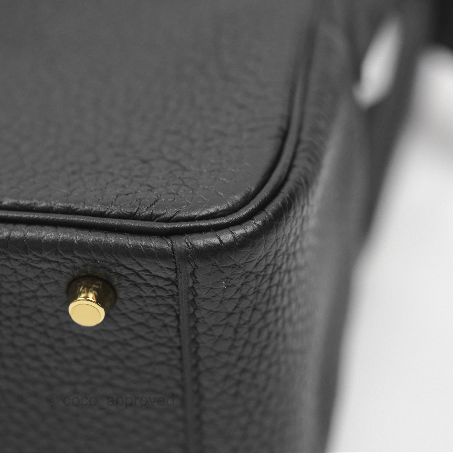 Hermès Mini Lindy 20 Black Clemence Gold Hardware