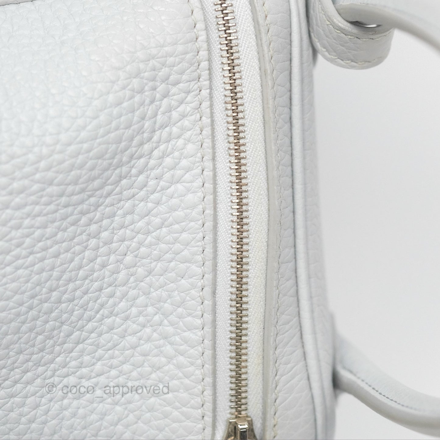 Hermès Lindy 26 Blue Glacier 8U Taurillon Clemence Palladium Hardware