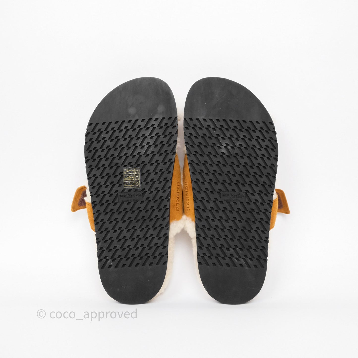 Hermès Chypre Sandal Shearling Beige Kraft / Ecru Goatskin Size 37
