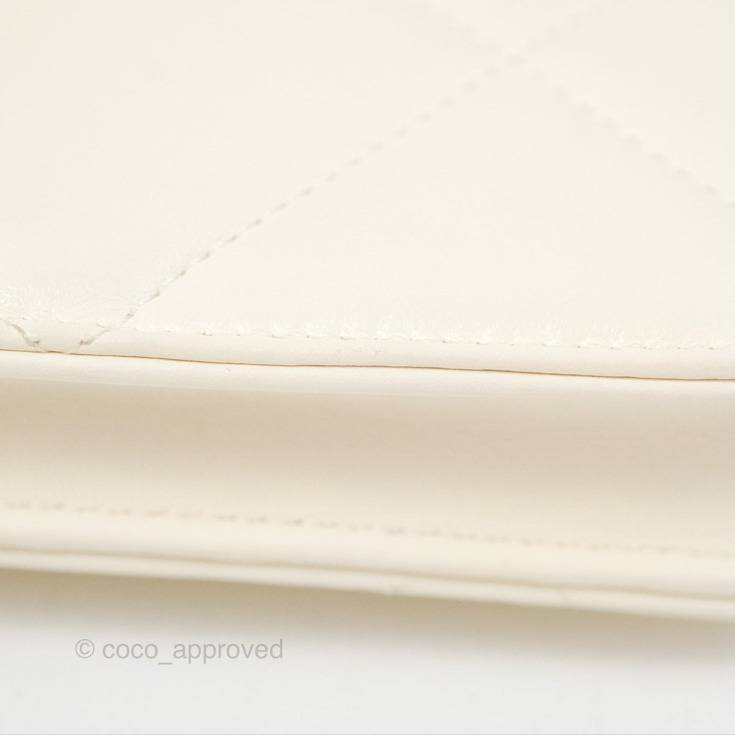 Chanel 19 Clutch With Chain Ivory White Lambskin Mixed Hardware