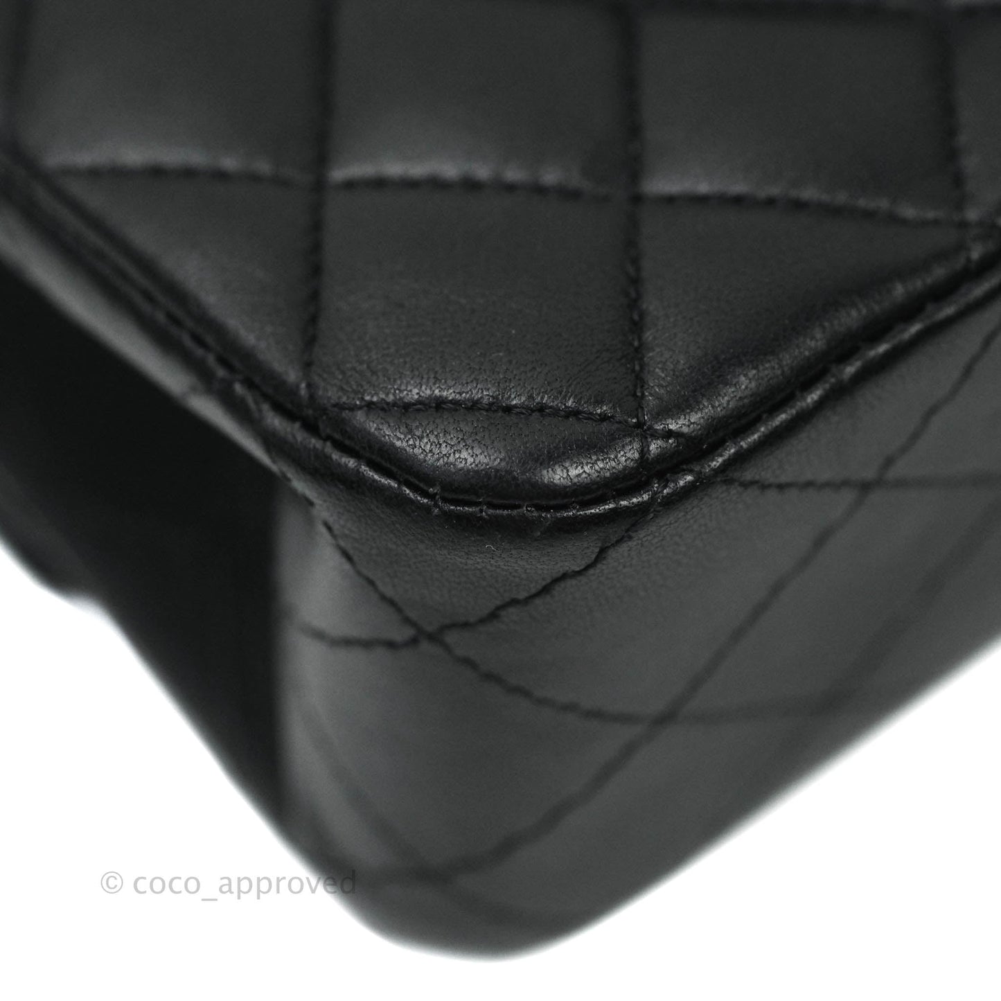 Chanel Classic M/L Medium Double Flap Black Lambskin Gold Hardware