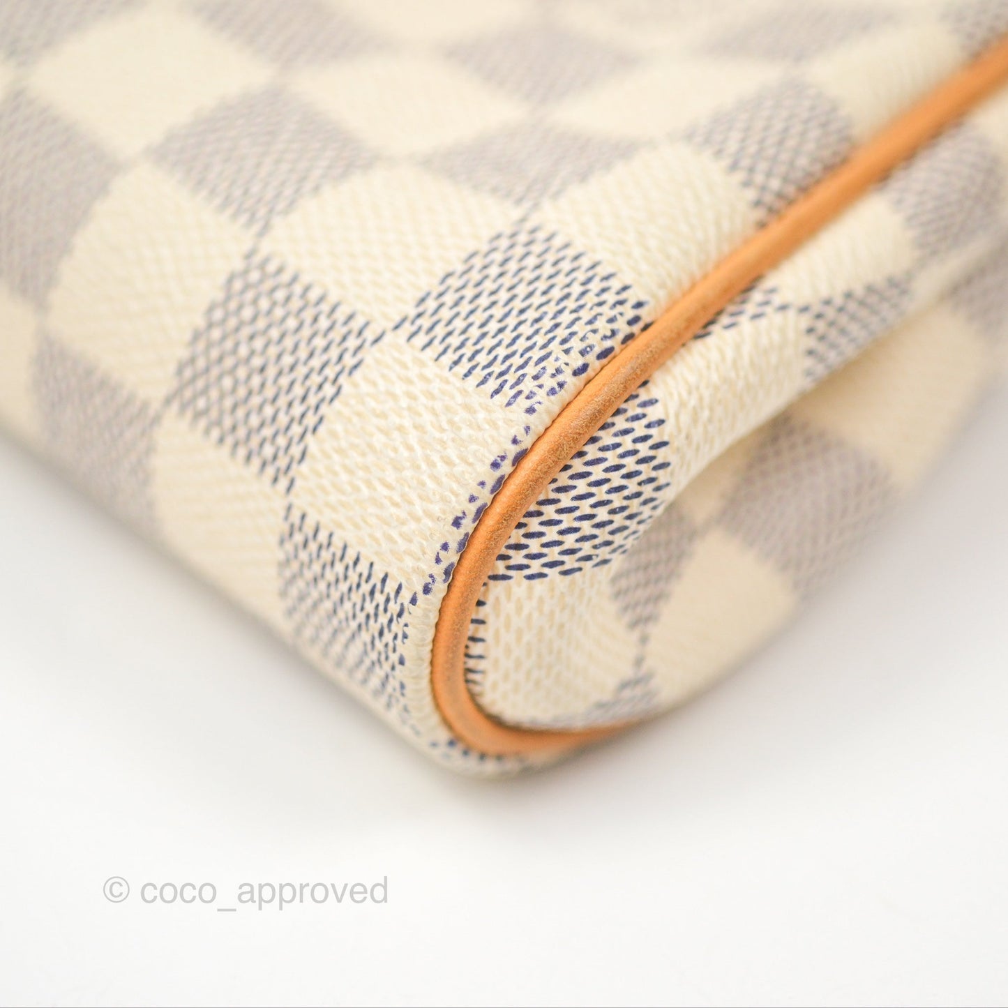 Louis Vuitton Eva Clutch With Strap Damier Azur