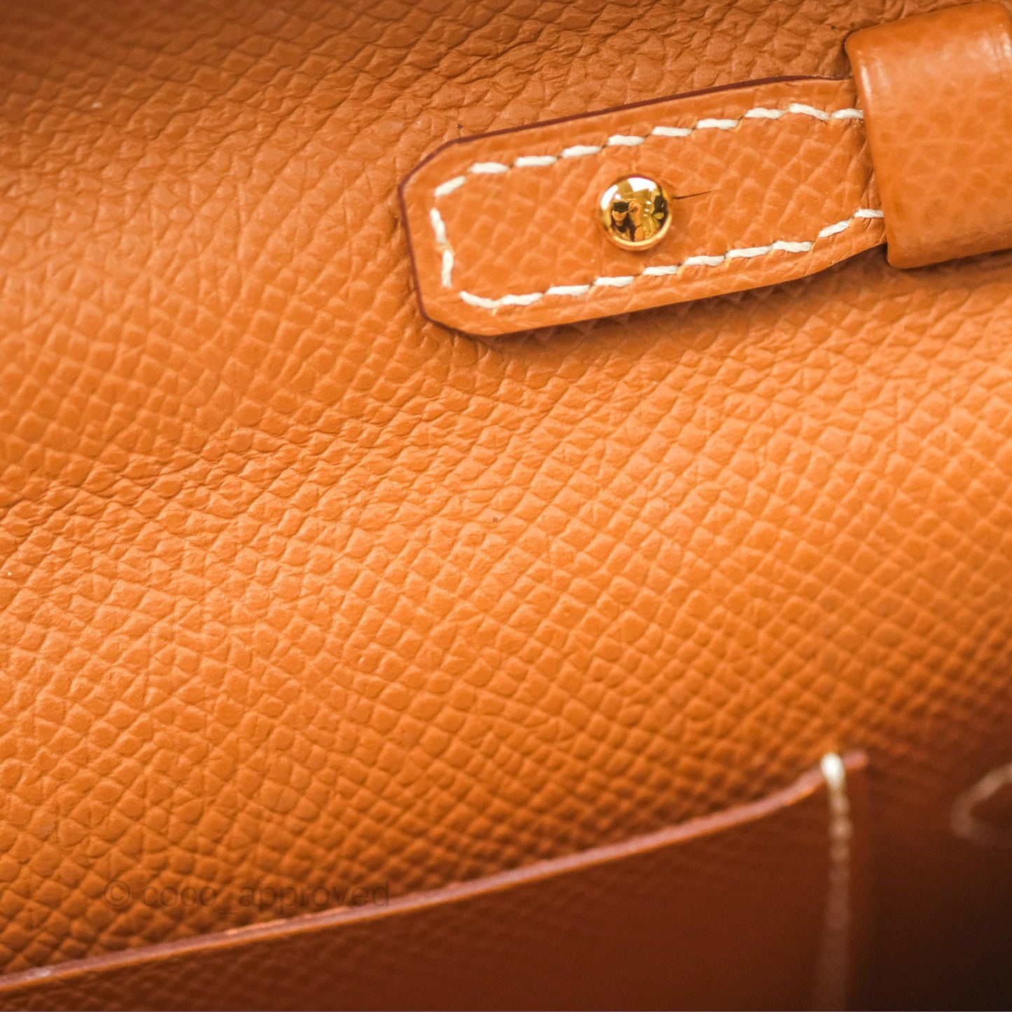 Hermès Kelly To Go Wallet Gold Epsom Gold Hardware