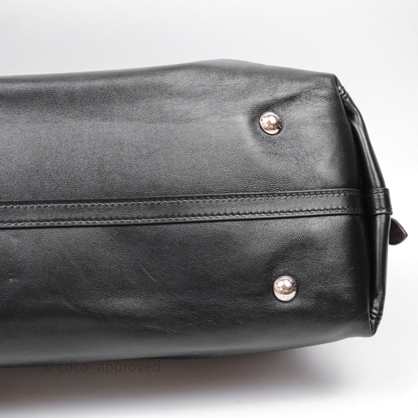 Louis Vuitton CarryAll Vibe MM Black