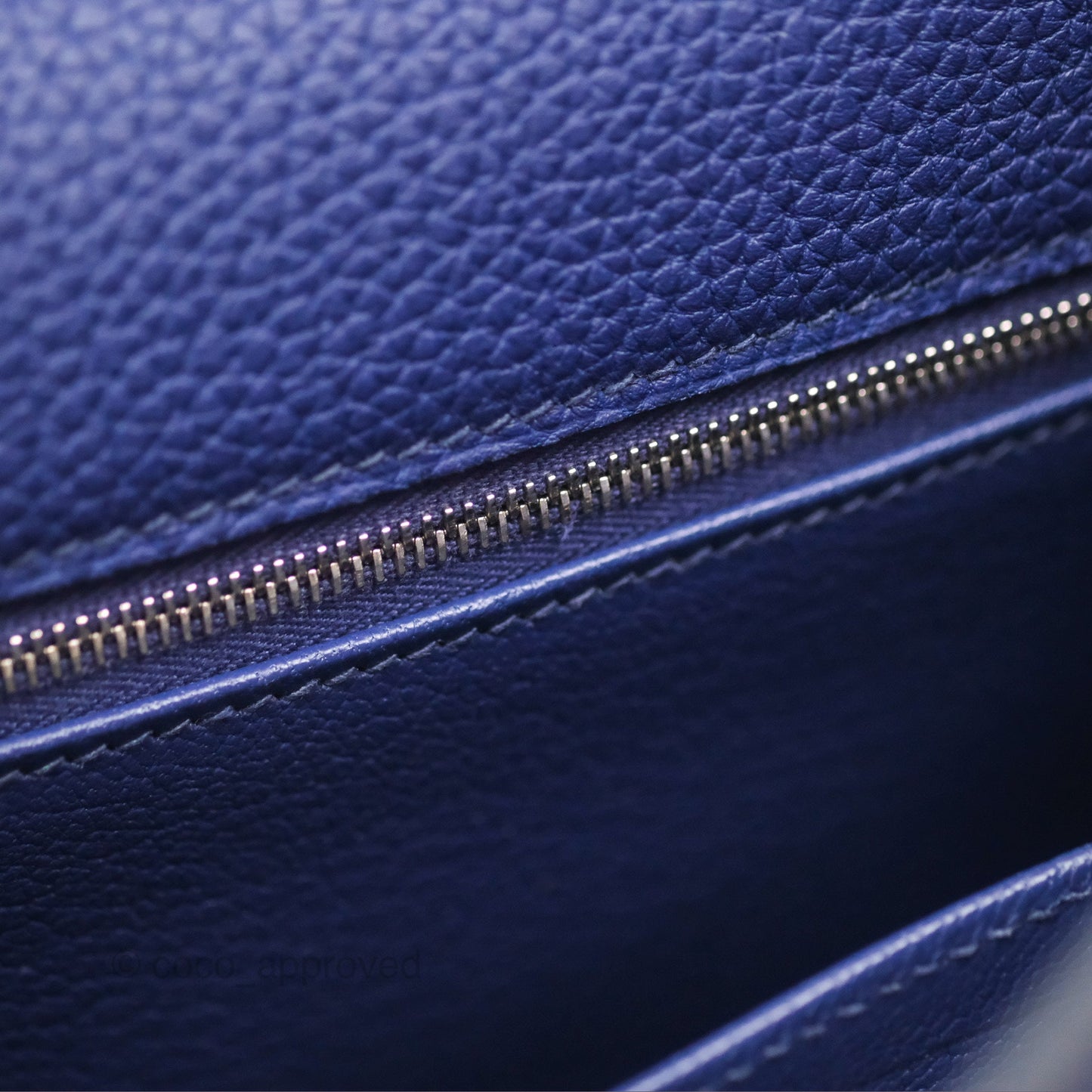 Hermès Kelly 32 Retourne Touch Bleu Encre Croc TM Palladium Hardware