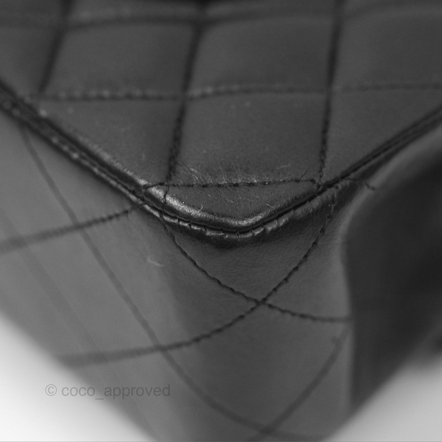 Chanel Classic M/L Medium Flap Quilted Black Lambskin Gold Hardware