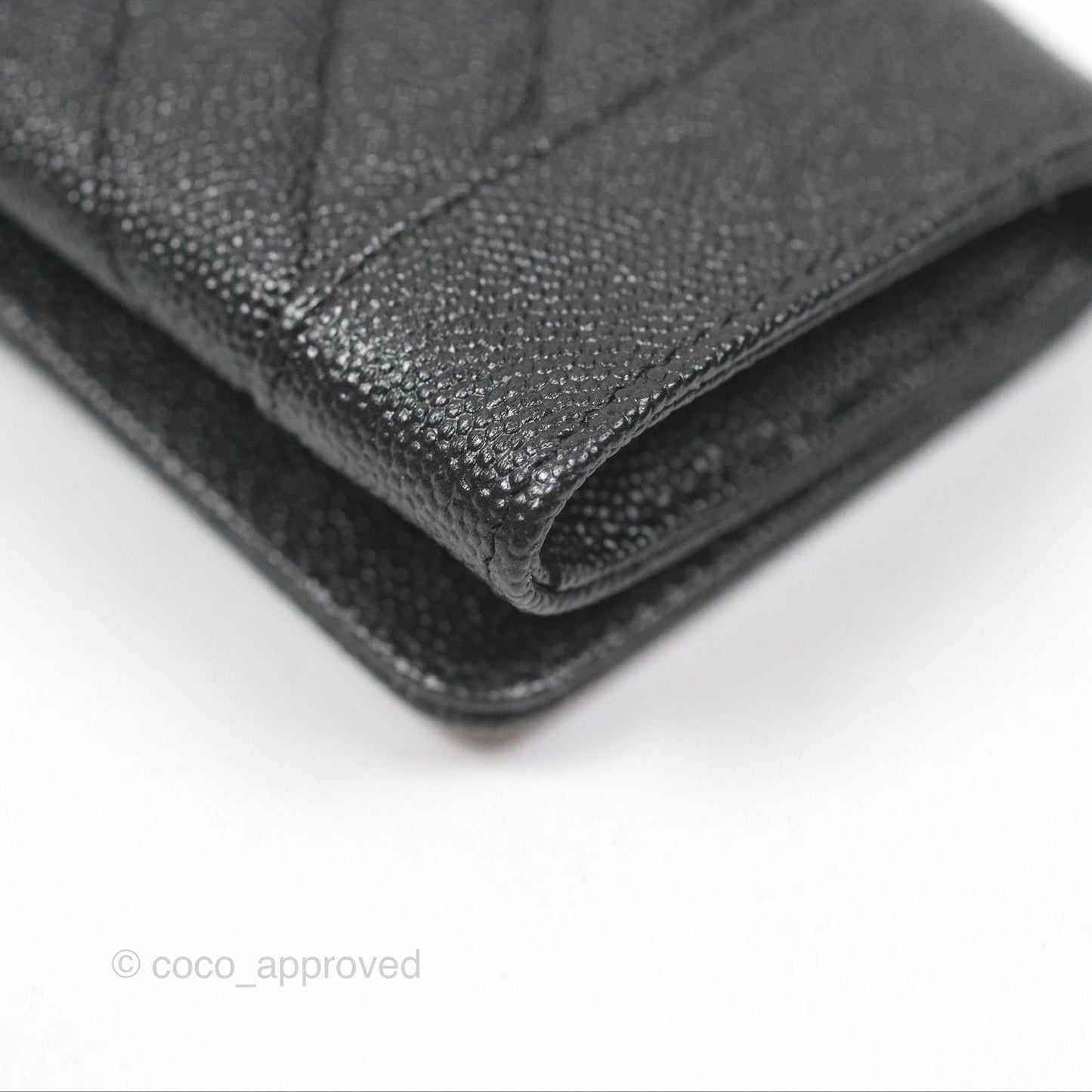 Chanel Chevron Mademoiselle Card Holder Iridescent Black Caviar Silver Hardware
