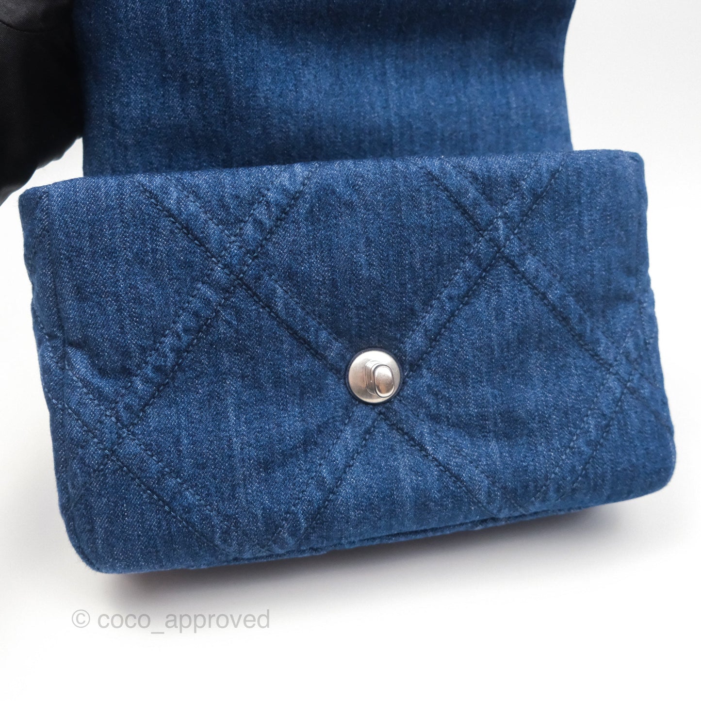 Chanel 19 Small Denim Fabric Mixed Hardware 22P