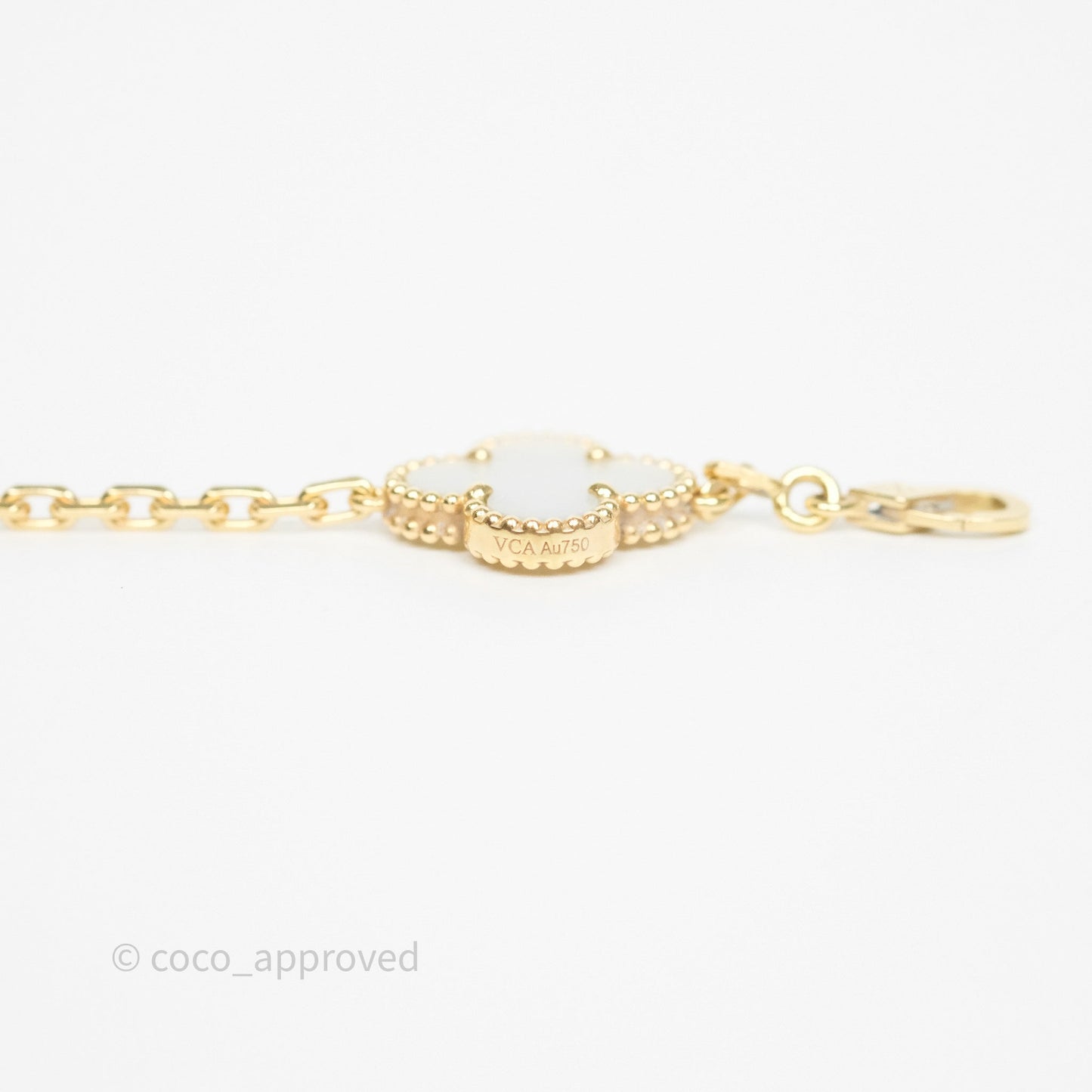 Van Cleef & Arpels Vintage Alhambra 5 Motifs Bracelet White Mother-of-pearl Yellow Gold