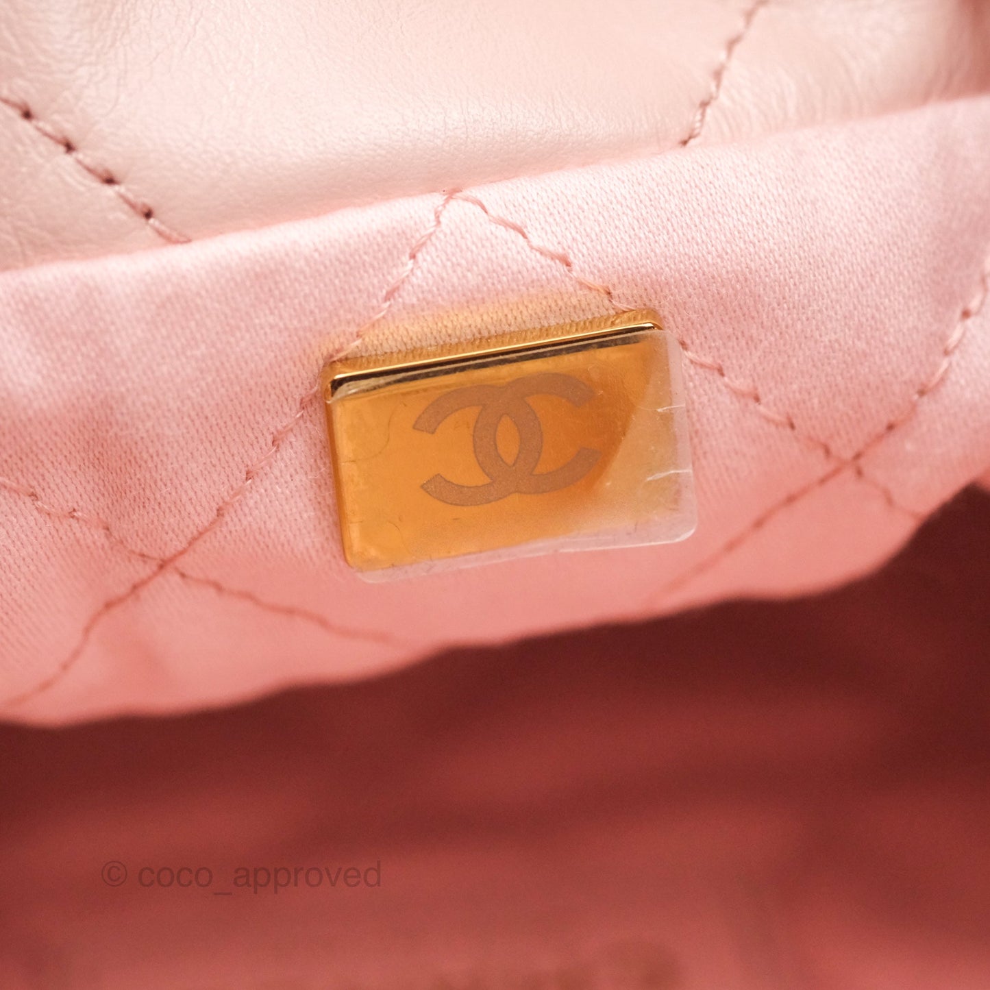 Chanel 22 Small Quilted Pink Shiny Crumpled Calfskin Aged Gold Hardware