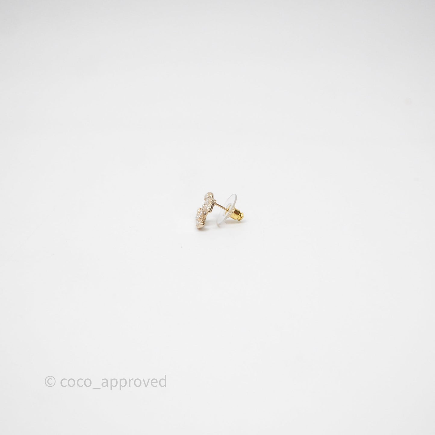 Chanel CC Pearl Earrings Gold Tone 24V