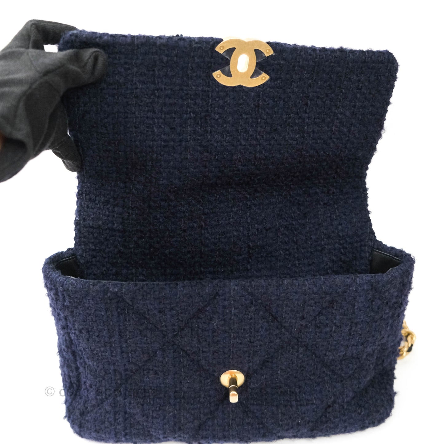 Chanel 19 Medium Tweed Navy Mixed Hardware