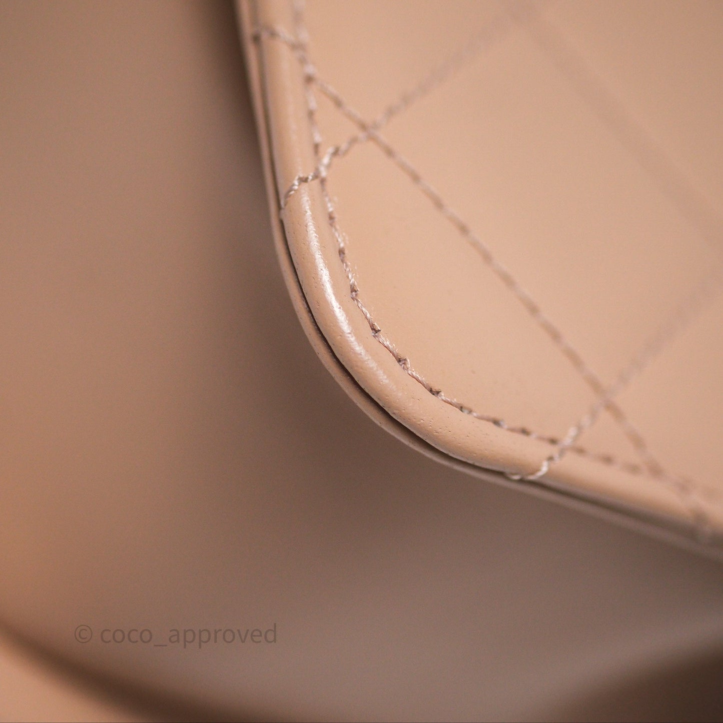 Chanel Quilted Small Perfect Fit Adjustable Beige Calfskin Gold Hardware 21A