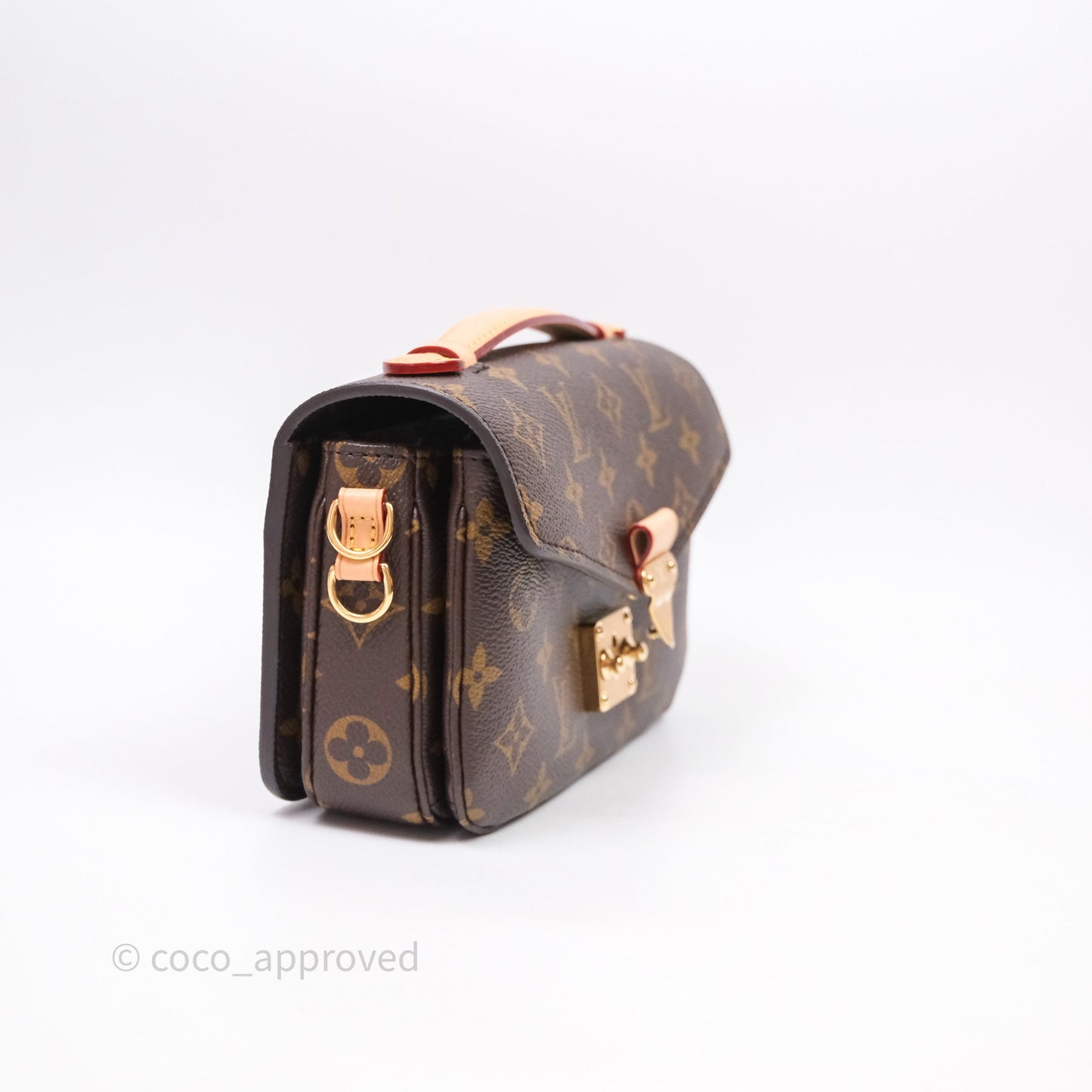 Louis Vuitton Pochette Métis East West Monogram Canvas
