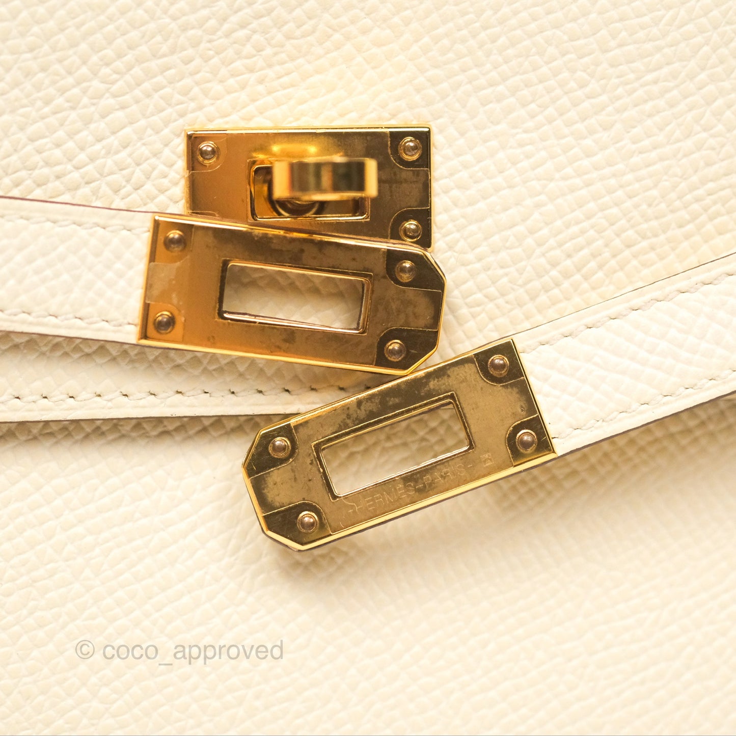 Hermès Kelly To Go Wallet Epsom Nata I2/ Jaune Poussin Gold Hardware
