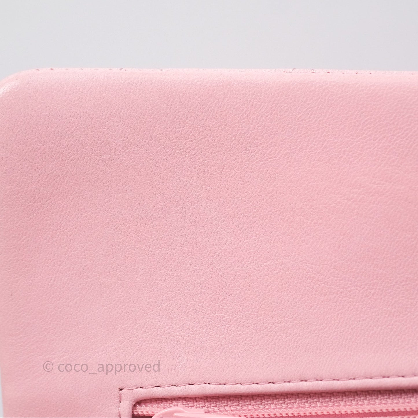 Chanel Classic M/L Medium Flap Quilted Pink Lambskin Gold Hardware