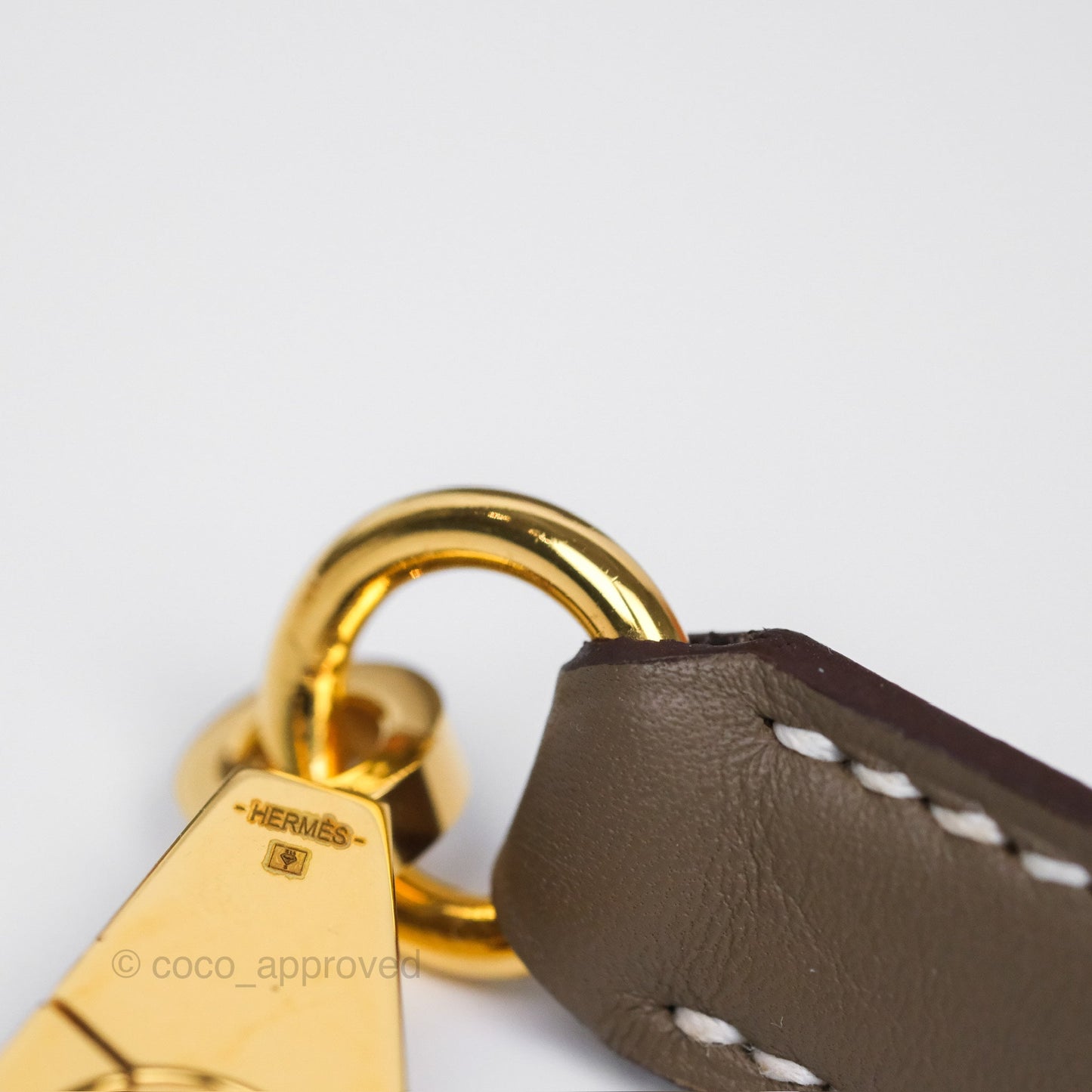 Hermès Retourne Kelly 25 Etoupe 18 Swift Gold Hardware