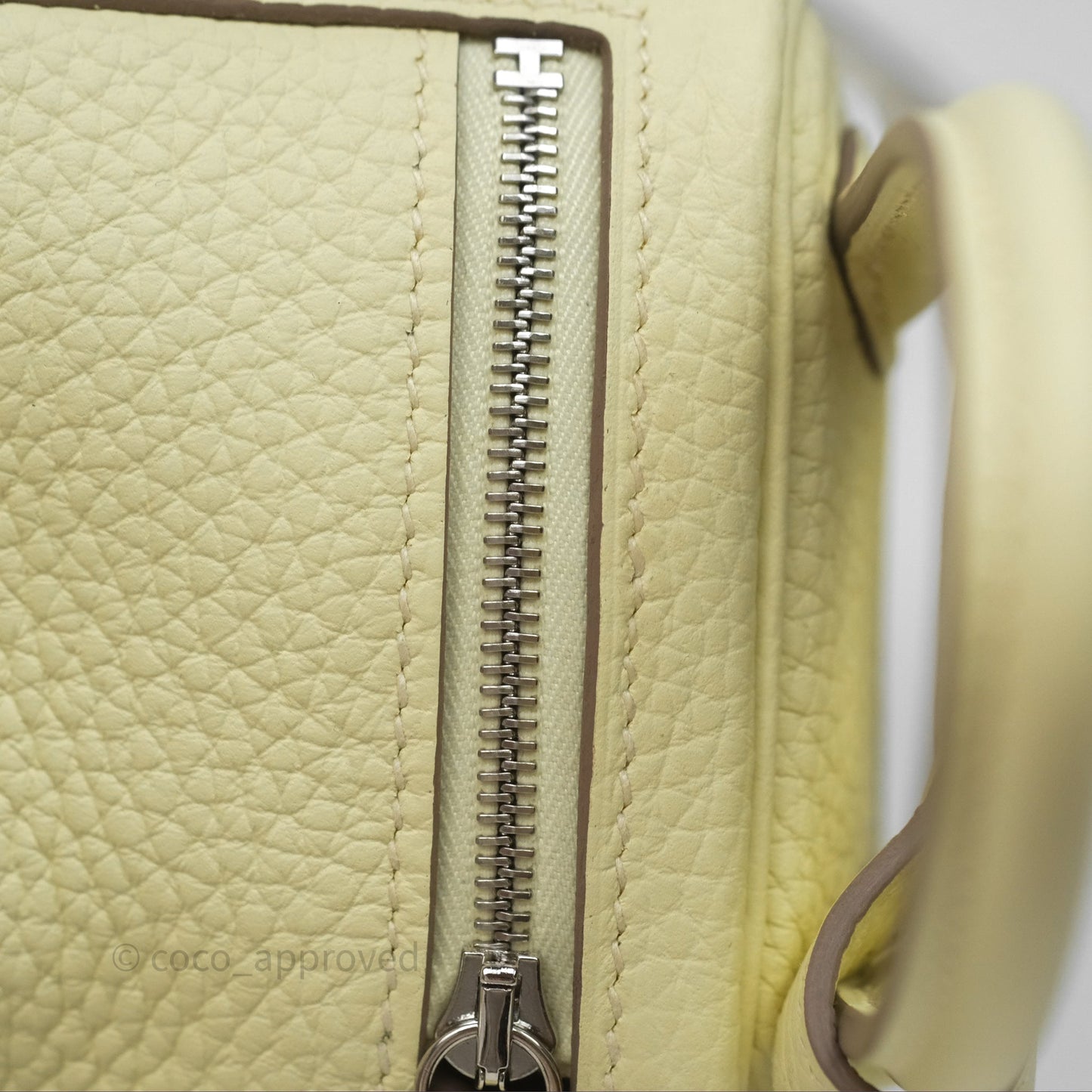 Hermès Mini Lindy II 20 Jaune Milton Clemence Palladium Hardware