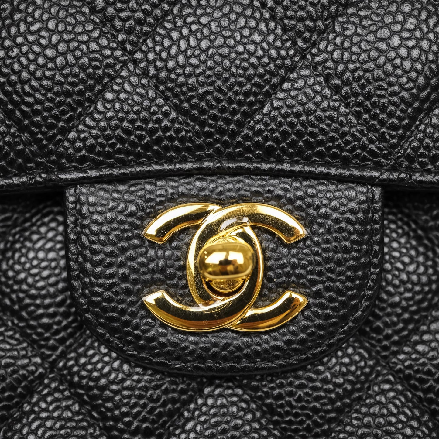 Chanel Classic M/L Medium Flap Quilted Black Caviar Gold Hardware