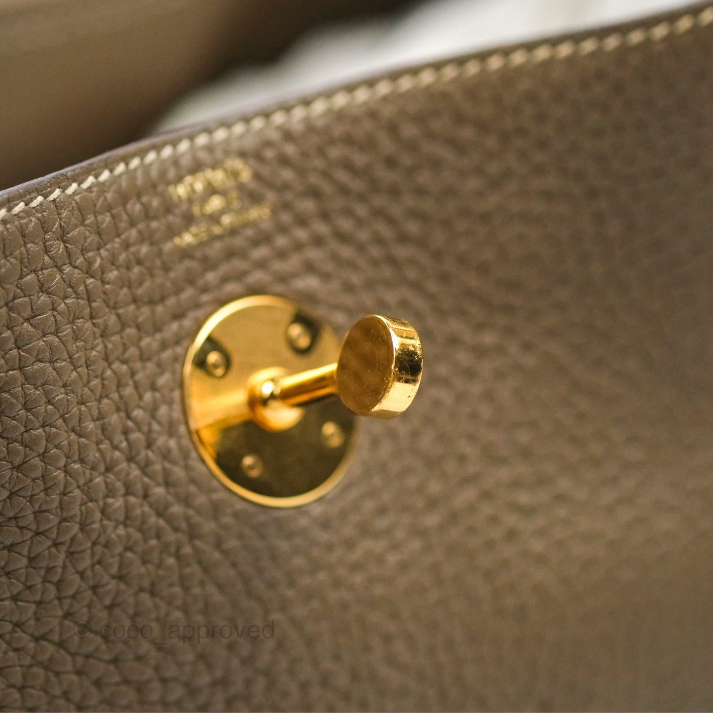 Hermès Lindy 26 Etoupe Clemence Gold Hardware