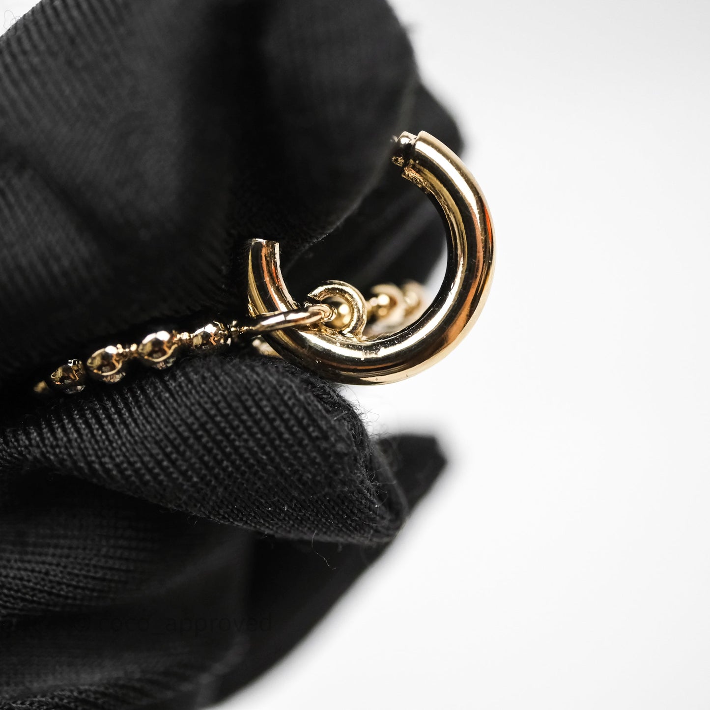 Chanel Crystals Round Heart Drop Earrings Gold Tone 25P
