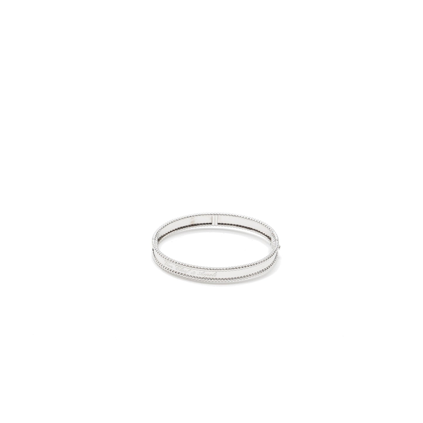 Van Cleef and Arpels Size M Perlee Signature Bracelet 18K white Gold