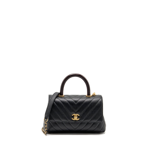 Chanel small coco handle with lizard embossed handle chevron caviar black GHW