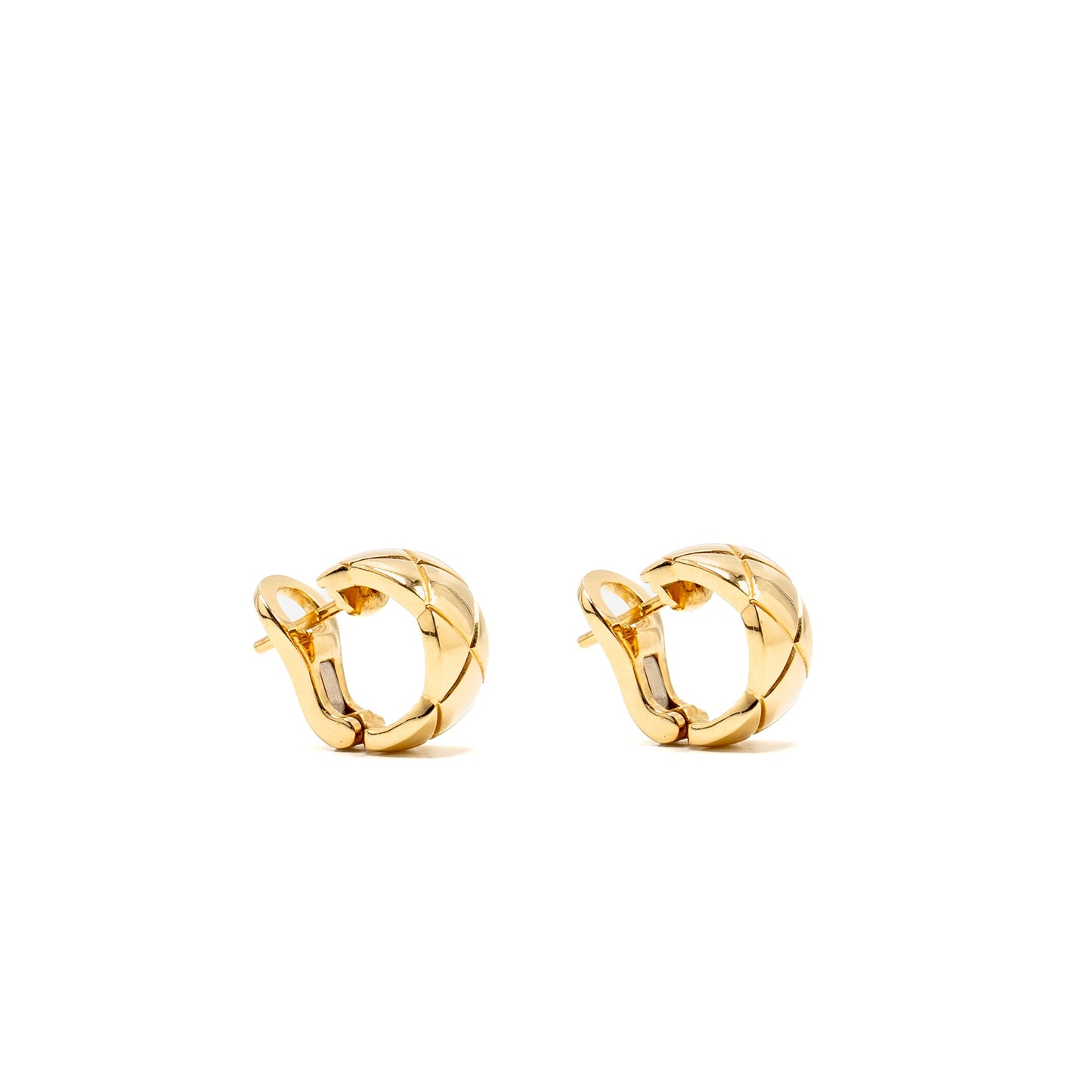 Chanel Coco Crush Earrings Quilted Motif Yellow Gold