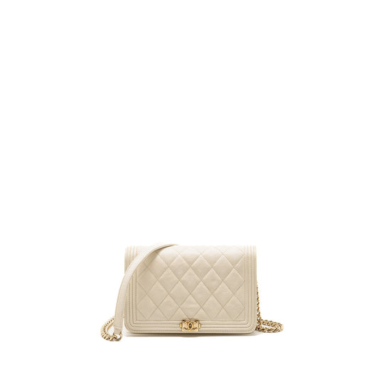 Chanel Boy wallet on chain caviar white LGHW