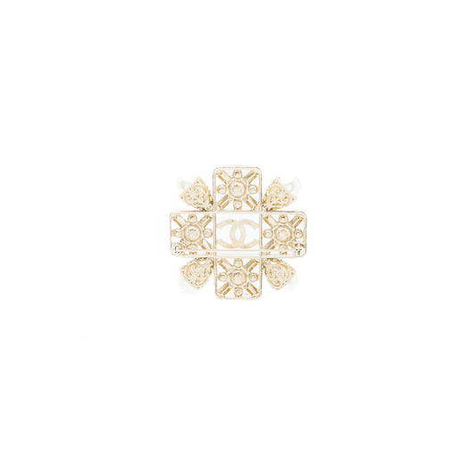 Chanel CC Logo Square Brooch With Pearl / Crystal LGHW