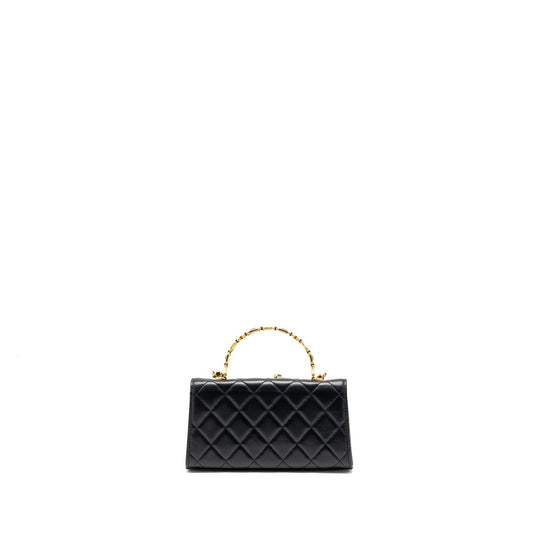 Chanel 22B Flap bag with enamel top handle lambskin black GHW (Microchip)