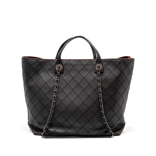 Chanel on the road stitched tote bag calfskin black ruthenium silver hardware