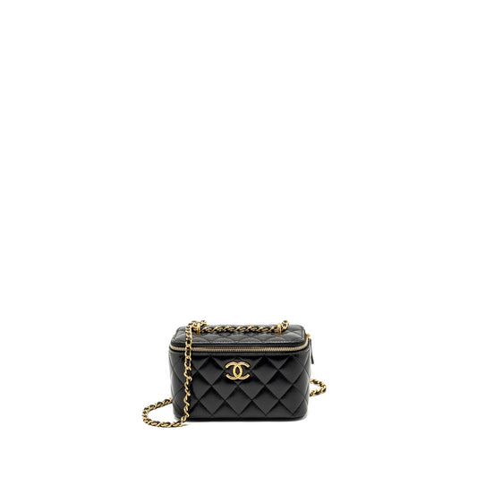 Chanel 23C Long Vanity with chain shiny lambskin black GHW (Microchip)