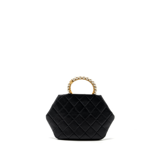 Chanel pearl round handle evening clutch lambskin black GHW (microchip)