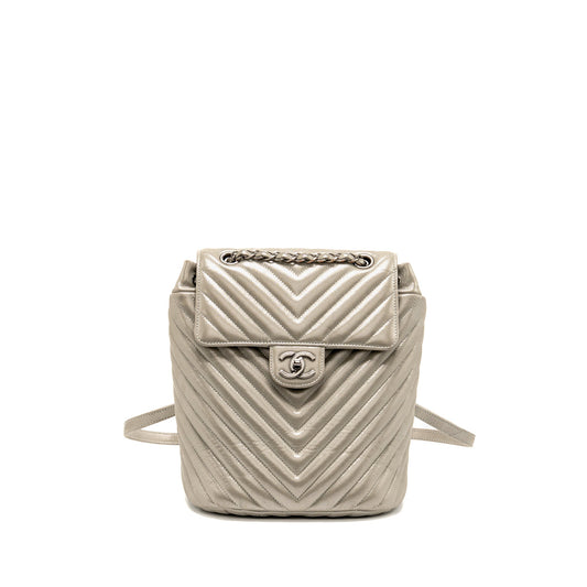Chanel Small Urban Spirit Backpack Chevron Calfskin Iridescent Light Grey Ruthenium Hardware