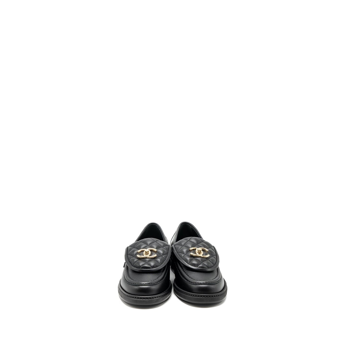 Chanel size 38 Quilted CC logo loafer black LGHW