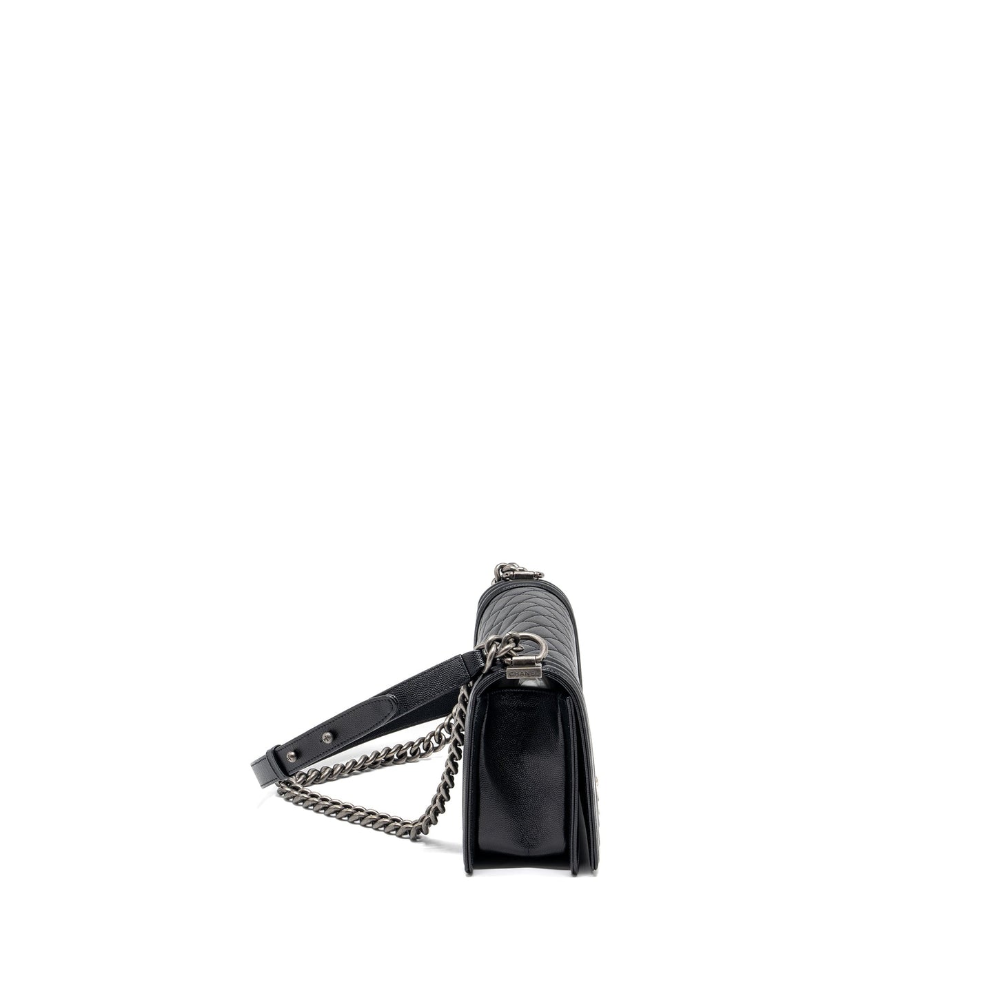 Chanel Medium Boy bag Caviar black ruthenium SHW