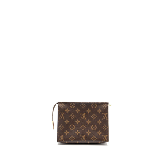 Louis Vuitton Poche Toilette 19 Monogram Canvas GHW