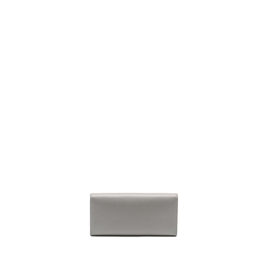 Fendi Vitello Liberty Studded Chain Wallet Calfskin Grey / Multicolour GHW