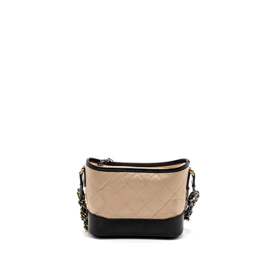 Chanel small Gabrielle hobo bag calfskin beige / black multicolour hardware