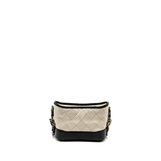 Chanel Small Gabrielle Hobo Bag Aged Calfskin White/Black Multicolour Hardware