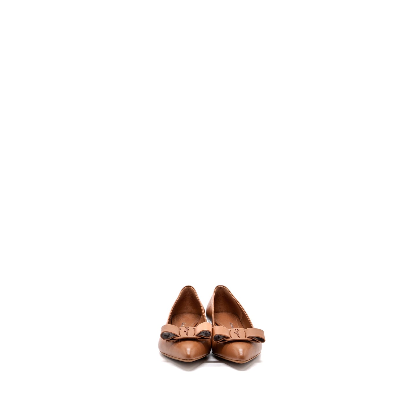 Salvatore Ferragamo Size 6.5 Viva Flats Tan