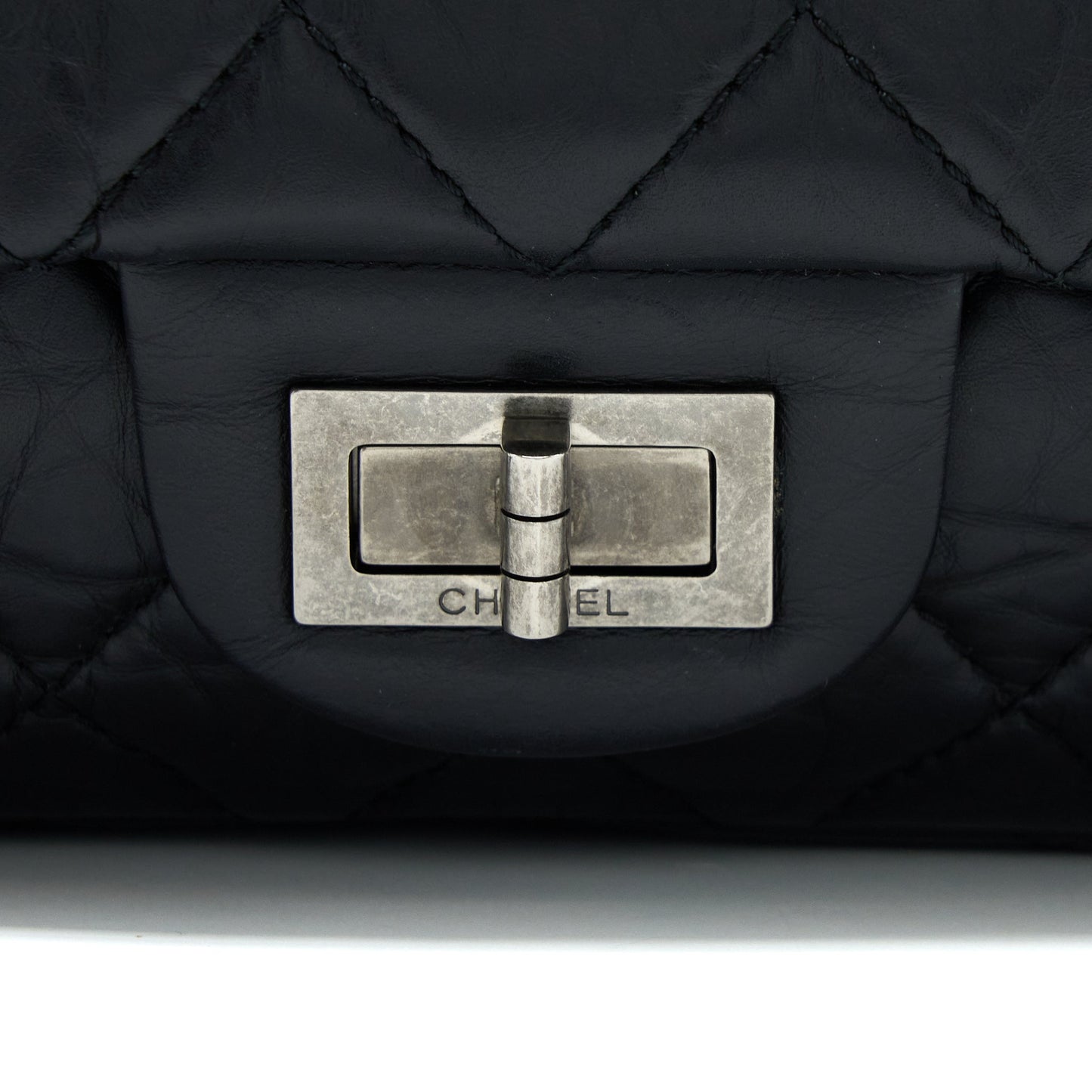 Chanel 2.55 Reissue 227 Aged Calfskin Black Ruthenium SHW
