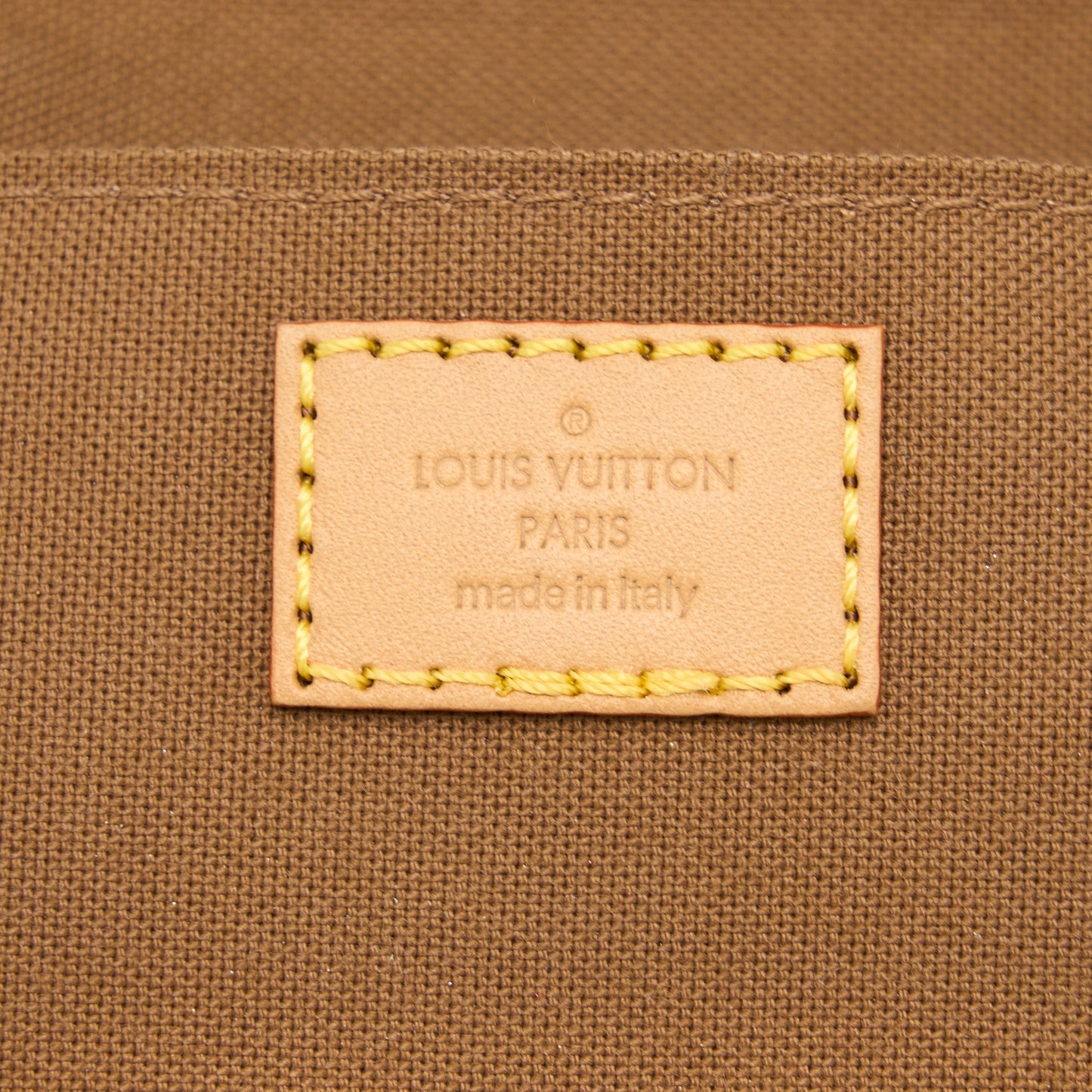 Louis Vuitton Petit Sac Plat Monogram Canvas GHW