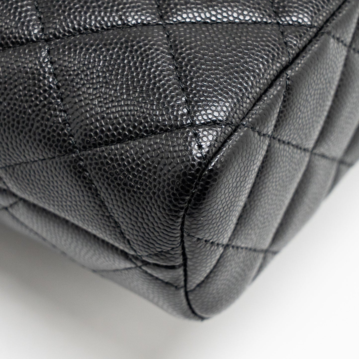 Chanel 25c detail cc logo quilted hobo bag caviar black LGHW (microchip)