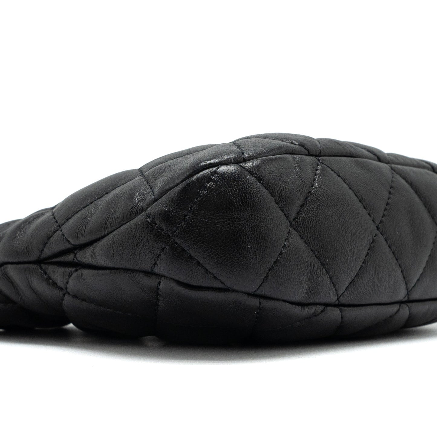 Chanel 22K Hobo Shoulder Bag Lambskin Black Brushed GHW (Microchip)