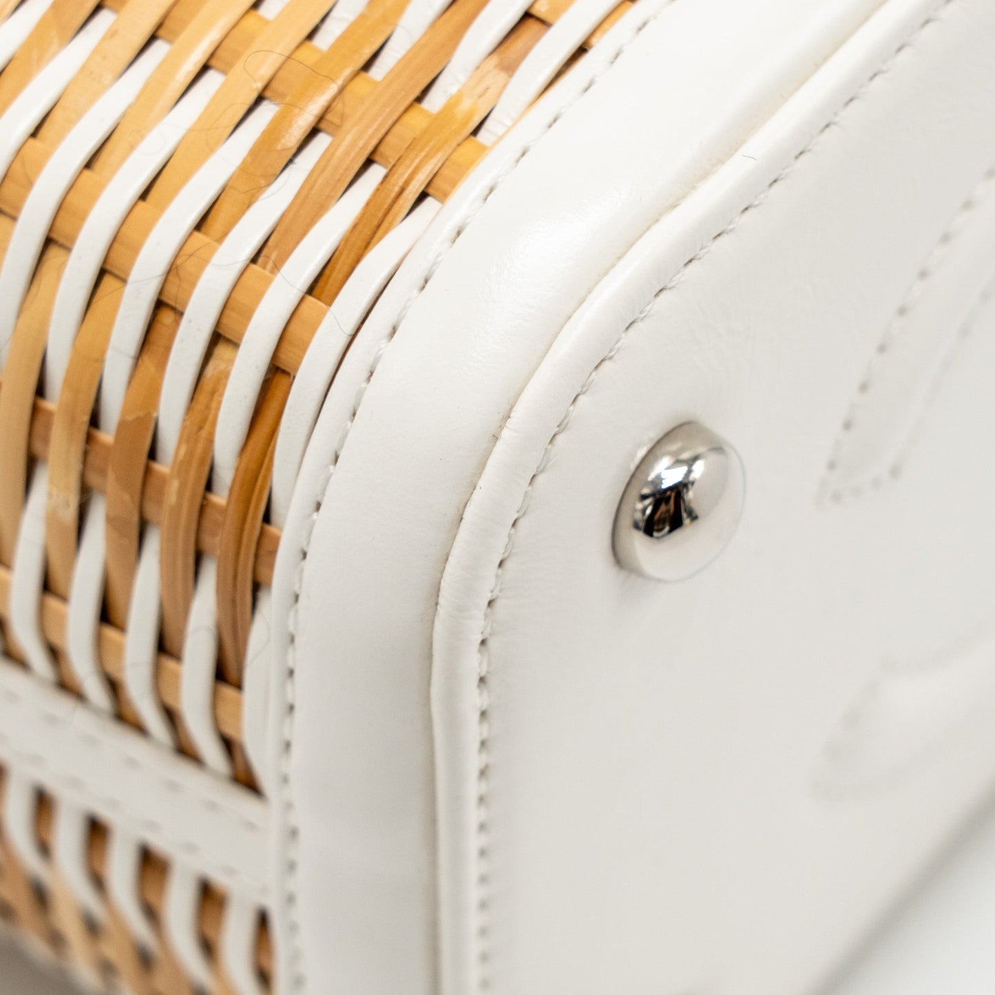 Chanel top handle vanity case bag calfskin/raffia white SHW