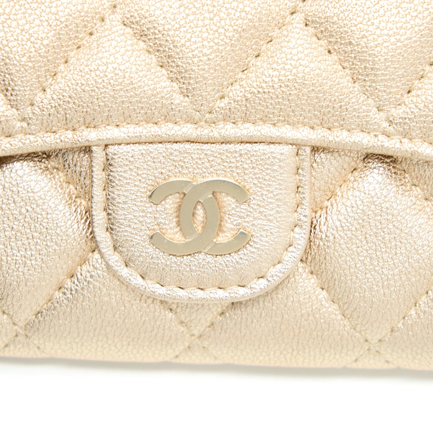 Chanel Quilted Classic Flap Card Holder Lambskin Gold LGHW