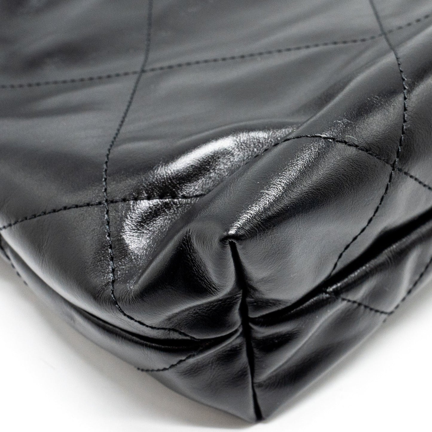 Chanel Small 22 Bag Shiny Calfskin BLACK GHW (Microchip)